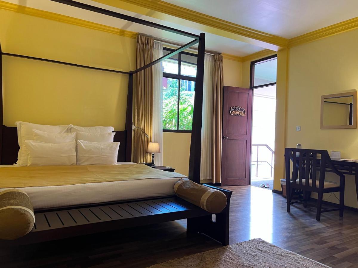 Sala Boutique Hotel Malé Esterno foto