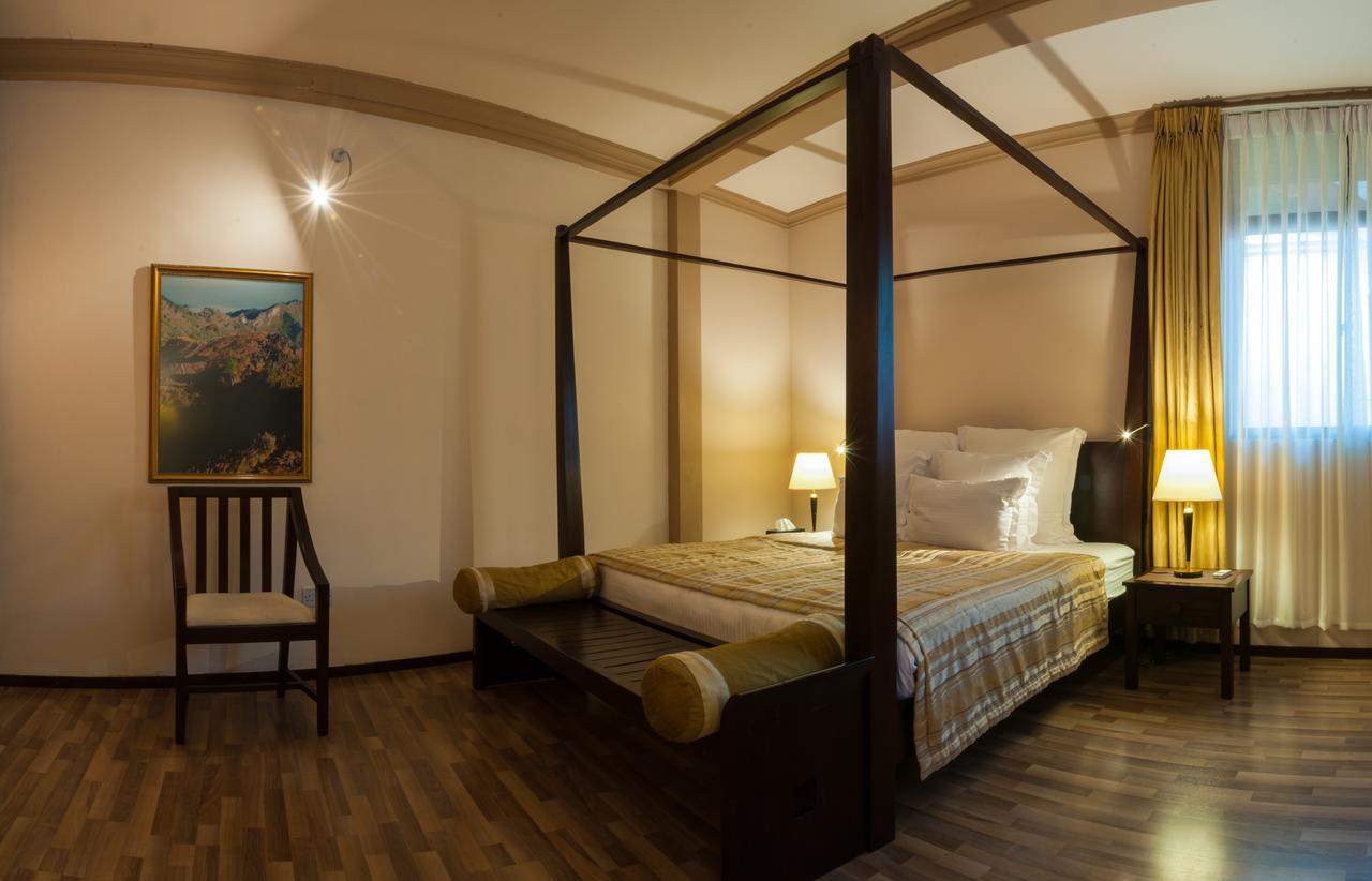 Sala Boutique Hotel Malé Esterno foto